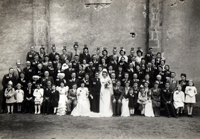 Photo n°13: Mariage de Fernand GOUPIL & Marie-Louise DERENNE - (Saint-Germains-de-Coulamers / Novembre 1945) - Source: Monique LEDEUL