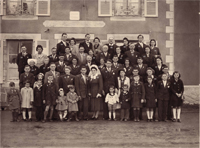 Photo n°27: Mariage de André DUBOIS et Madeleine CONTE - (Saint-Pierre-sur-Orthe / Avril 1948) - Source: Patrice RAYON