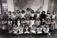 Photo n°41: École des filles - (Sougé-le-Ganelon / vers 1955) - Source: Sandrine MOURIER